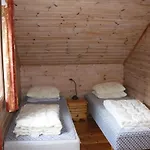 Stunning In Lindesnes With Sauna Feriehus