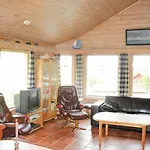 Stunning In Lindesnes With Sauna * Svenevik
