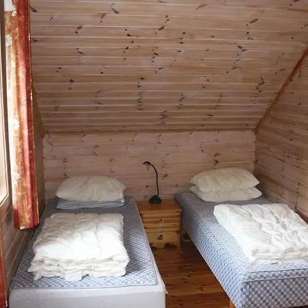 Stunning In Lindesnes With Sauna בית נופש