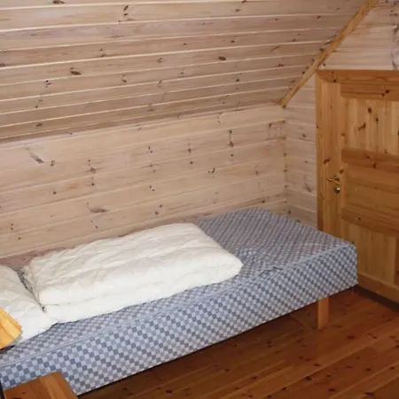 Stunning In Lindesnes With Sauna *