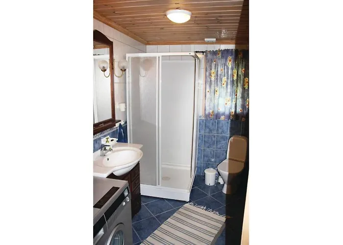 Stunning In Lindesnes With Sauna * Svinoy