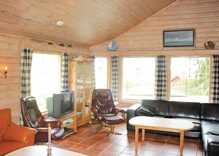 Stunning In Lindesnes With Sauna * Svenevik